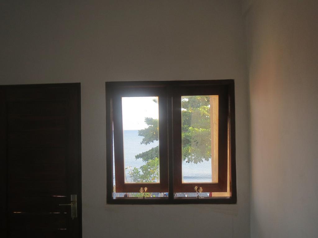 Amed Sari Beach Guesthouse Camera foto