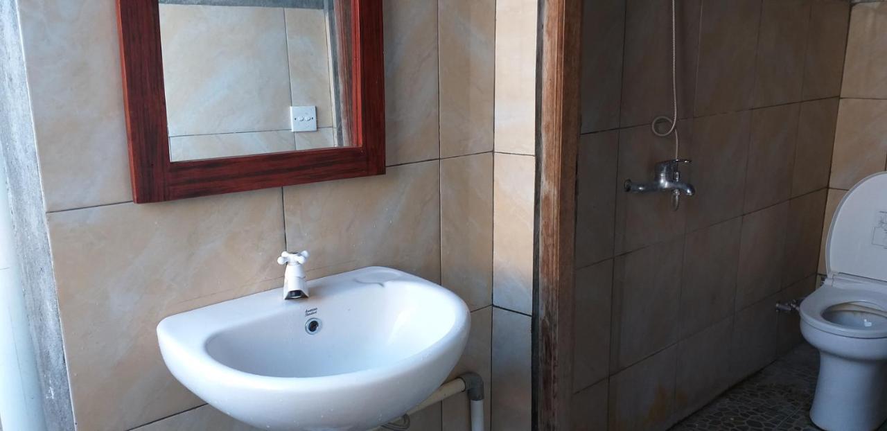 Amed Sari Beach Guesthouse Esterno foto